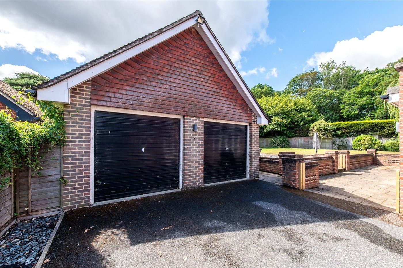 5 bedroom house for sale in Higham | Robinson Michael & Jackson