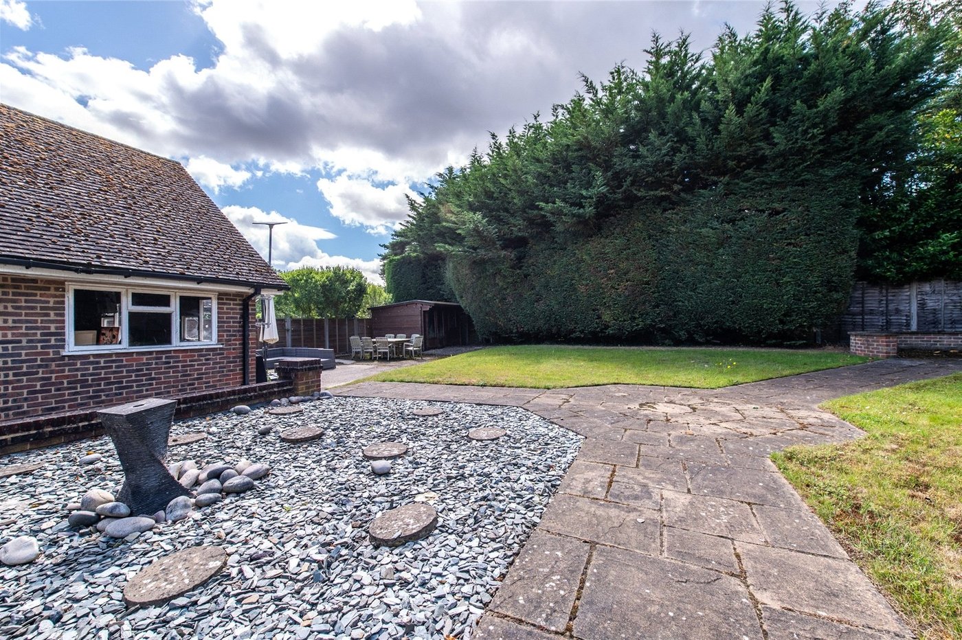 5 bedroom house for sale in Higham | Robinson Michael & Jackson