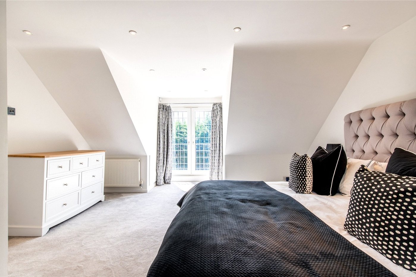 5 bedroom house for sale in Higham | Robinson Michael & Jackson