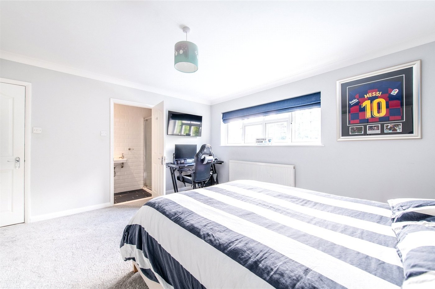 5 bedroom house for sale in Higham | Robinson Michael & Jackson