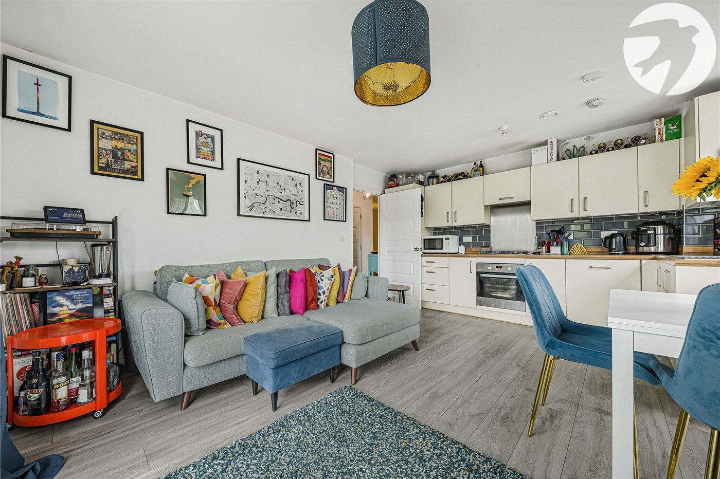 2 bedroom property for sale in Dartford | Robinson Jackson
