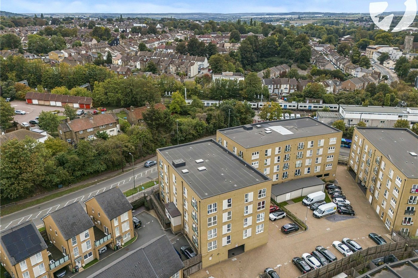 2 bedroom property for sale in Dartford | Robinson Jackson