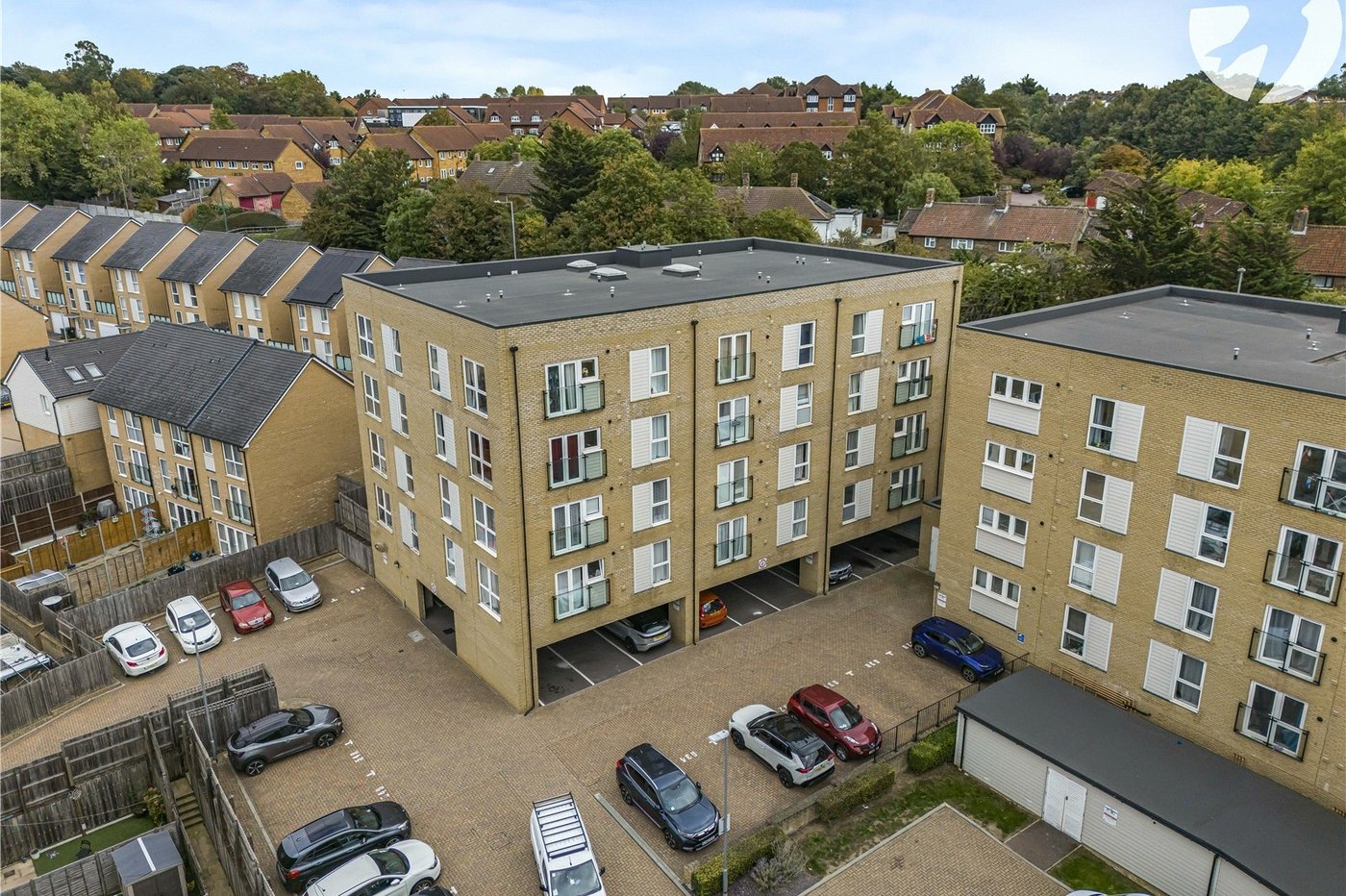 2 bedroom property for sale in Dartford | Robinson Jackson