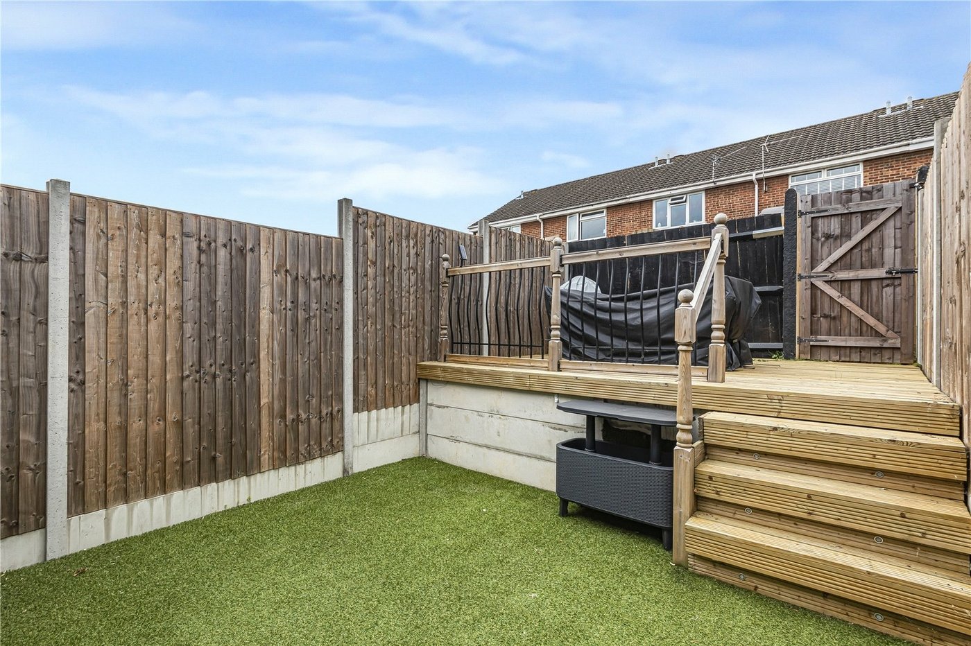 2 bedroom house for sale in Welling | Robinson Jackson