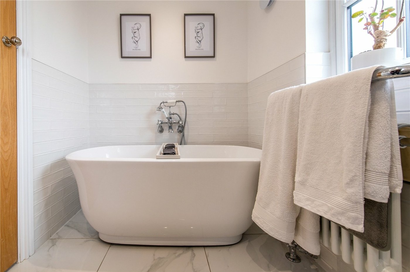 4 bedroom house for sale in Northfleet | Robinson Michael & Jackson