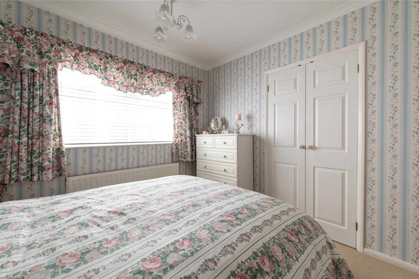 bungalow for sale in Northfleet, Kent, DA11 Robinson Michael & Jackson