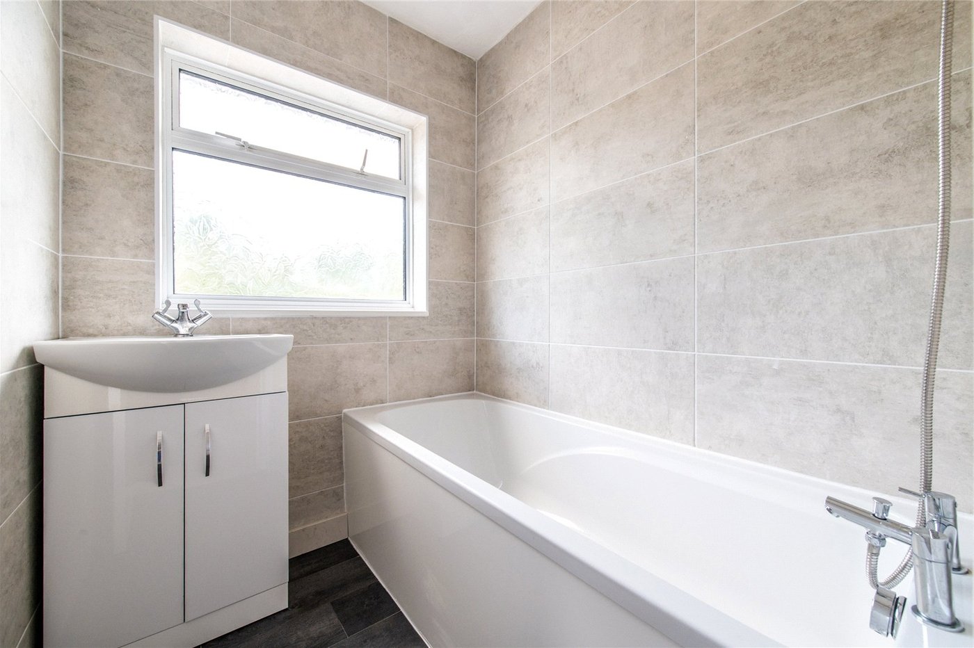 3 bedroom house for sale in Northfleet | Robinson Michael & Jackson
