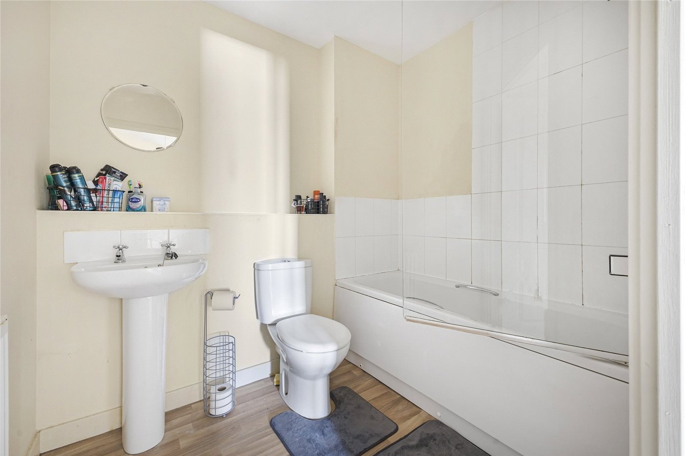 1 bedroom property for sale in Hoo | Robinson Michael & Jackson