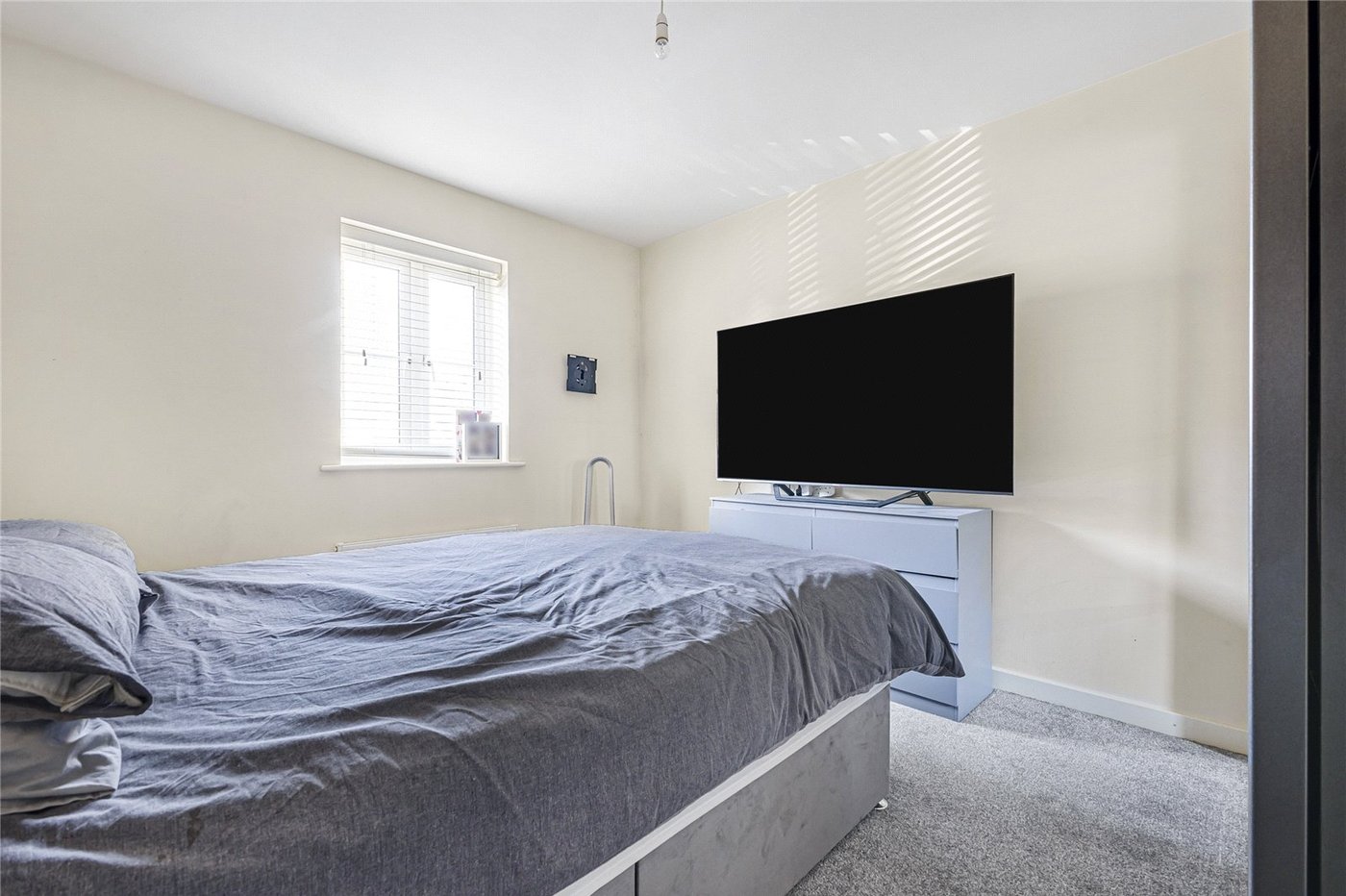 1 bedroom property for sale in Hoo | Robinson Michael & Jackson