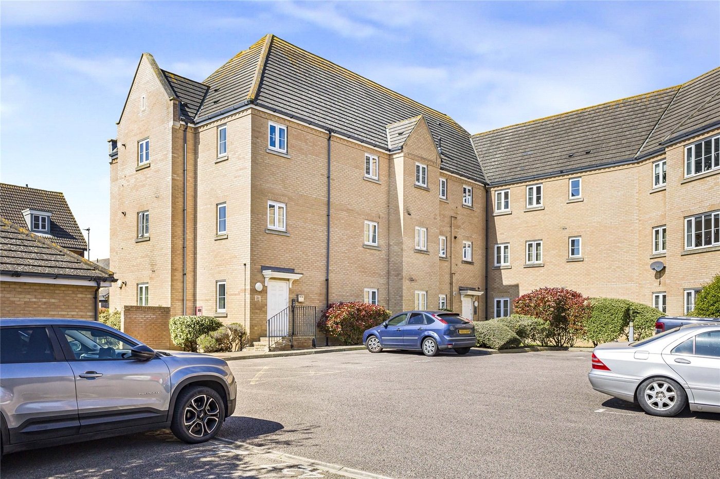 1 bedroom property for sale in Hoo | Robinson Michael & Jackson