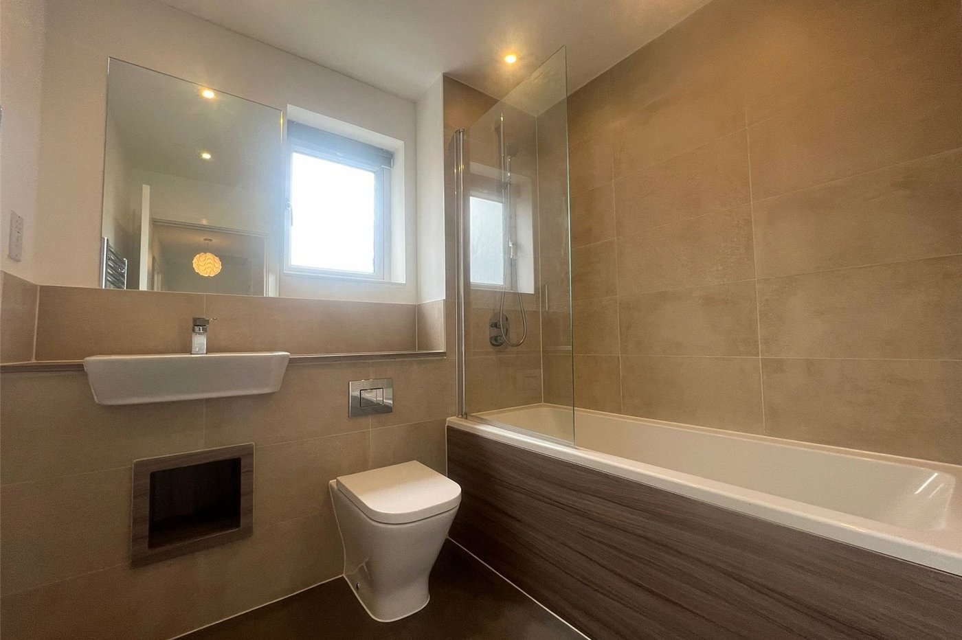 4 bedroom property for sale in Northfleet | Robinson Michael & Jackson