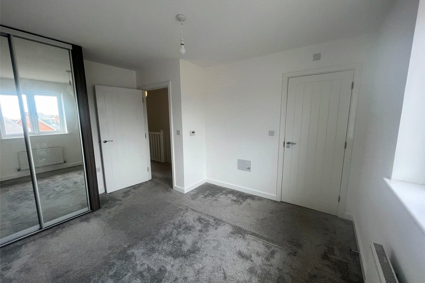 4 bedroom property for sale in Northfleet | Robinson Michael & Jackson