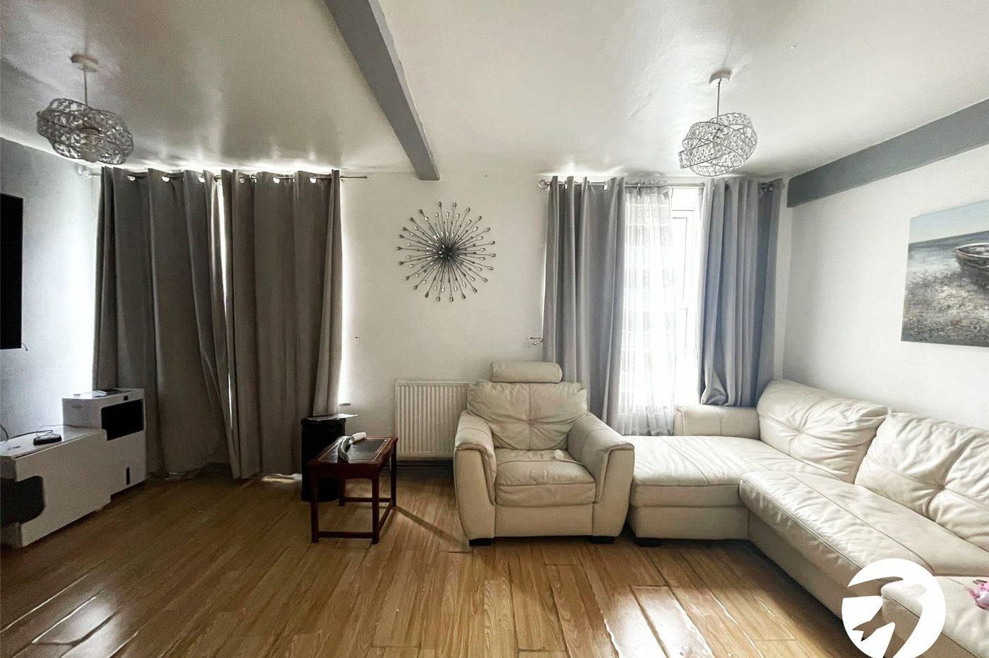 2 bedroom property for sale in London | Robinson Jackson