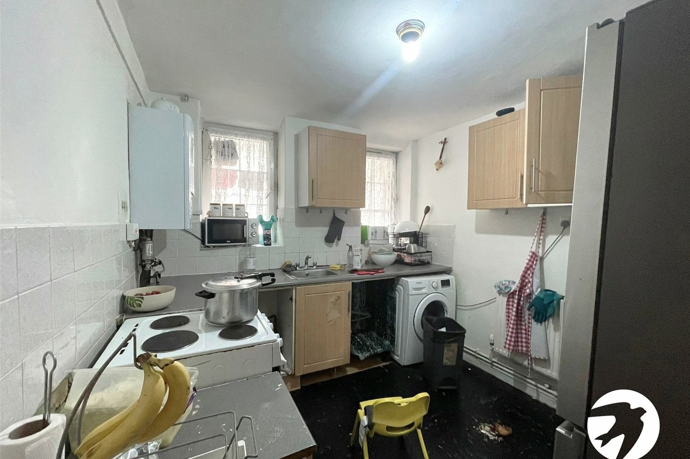 2 bedroom property for sale in London | Robinson Jackson