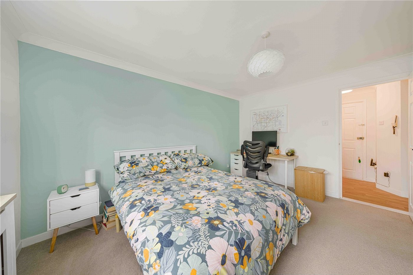 1 bedroom property for sale in Greenhithe | Robinson Jackson