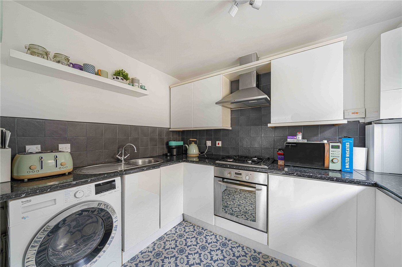 1 bedroom property for sale in Greenhithe | Robinson Jackson