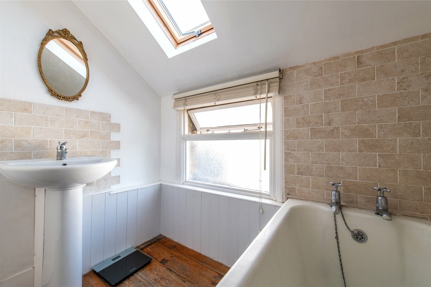 4 bedroom house for sale in Gravesend | Robinson Michael & Jackson