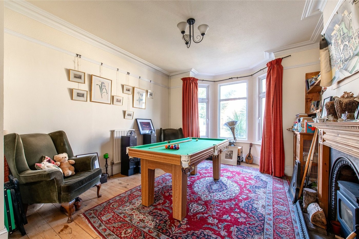 4 bedroom house for sale in Gravesend | Robinson Michael & Jackson