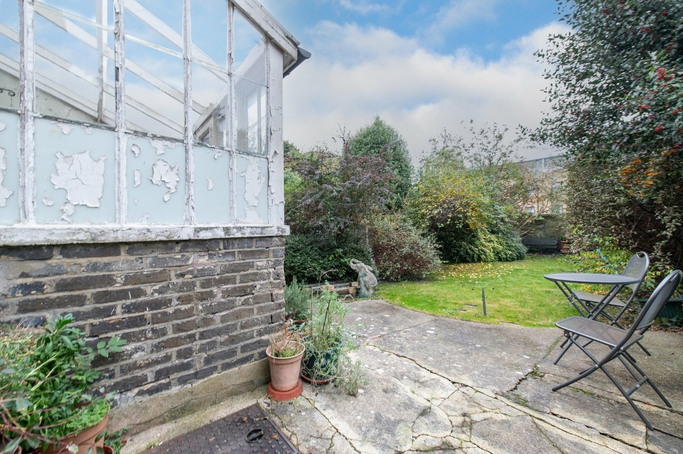 6 bedroom house for sale in Gravesend | Robinson Michael & Jackson