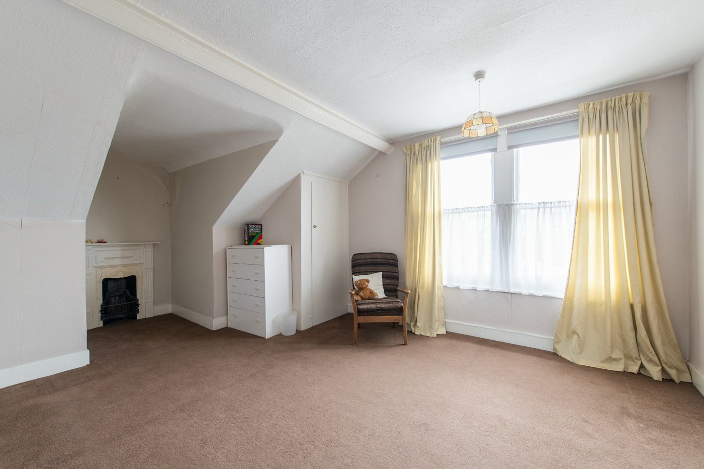 6 bedroom house for sale in Gravesend | Robinson Michael & Jackson