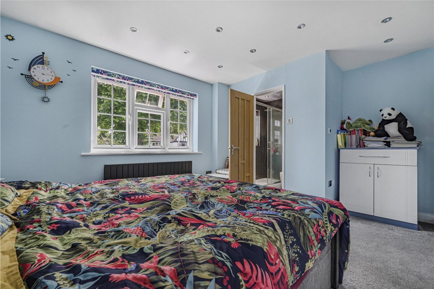 4 bedroom house for sale in Orpington | Robinson Jackson