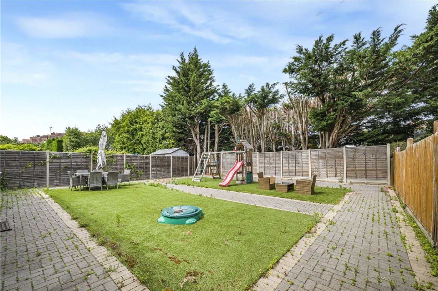 4 bedroom house for sale in Orpington | Robinson Jackson