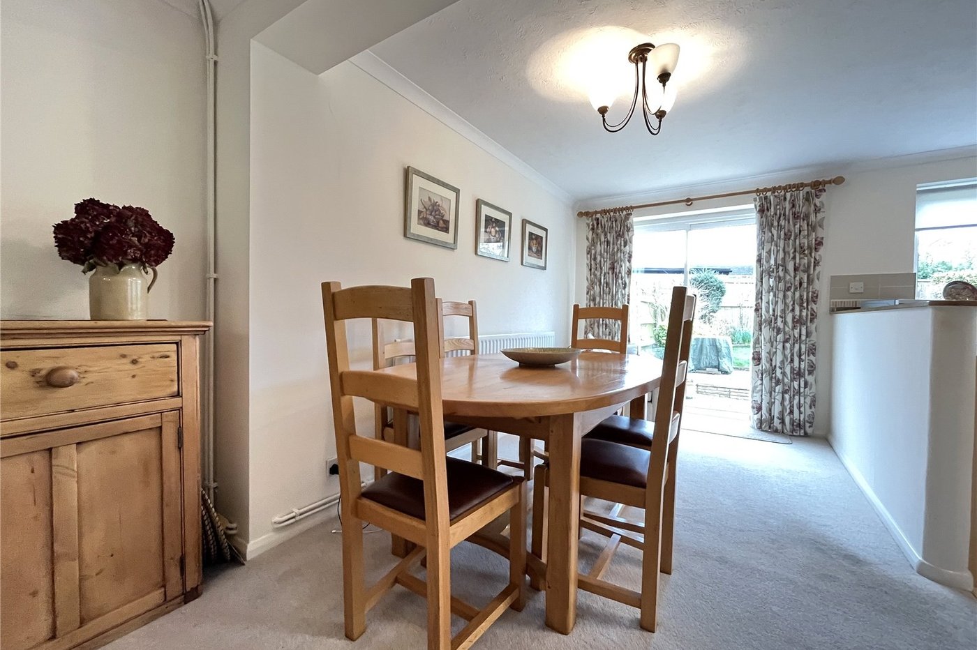 3 bedroom house for sale in Walderslade | Robinson Michael & Jackson