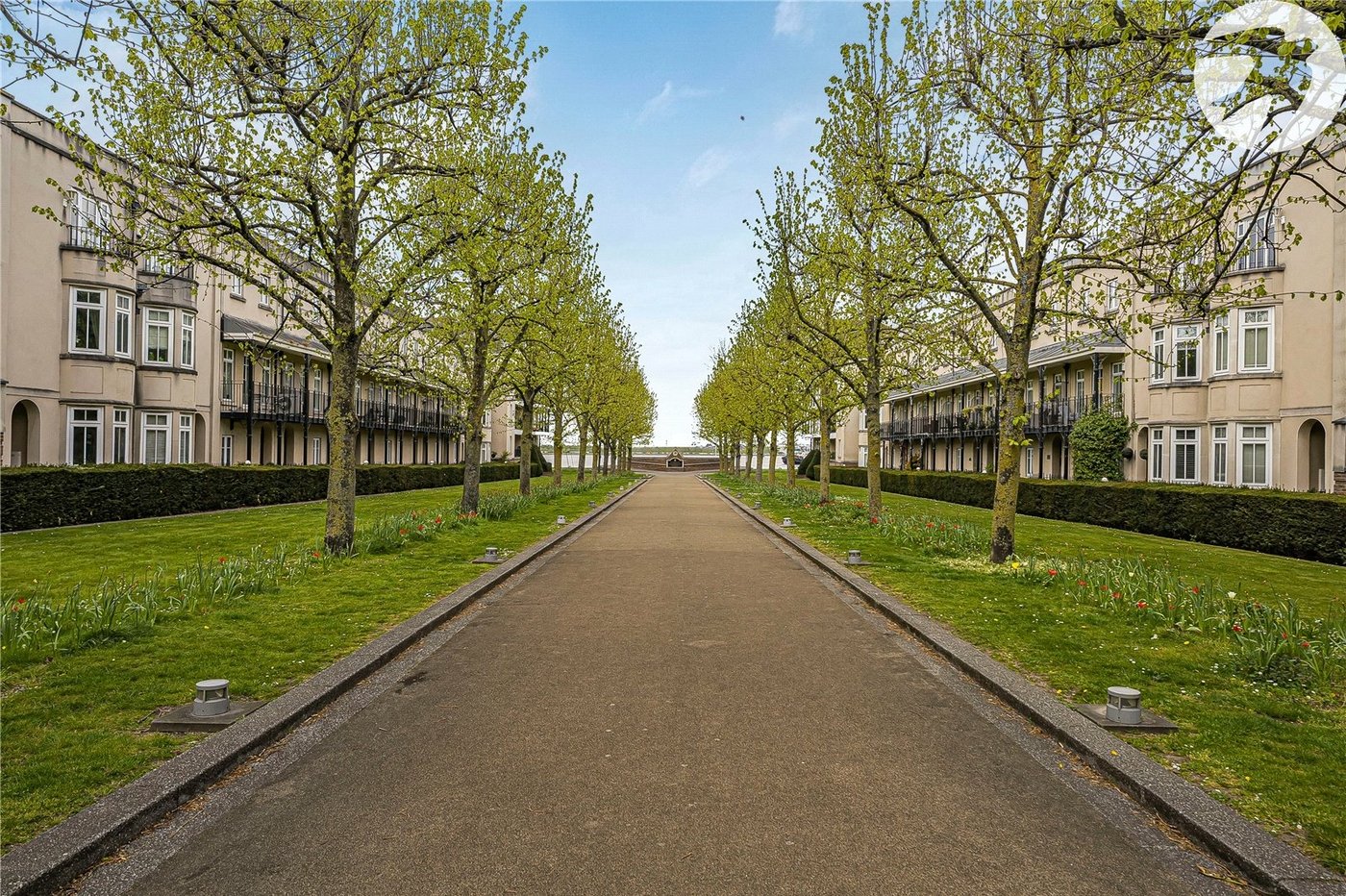 4 bedroom property for sale in Greenhithe | Robinson Jackson