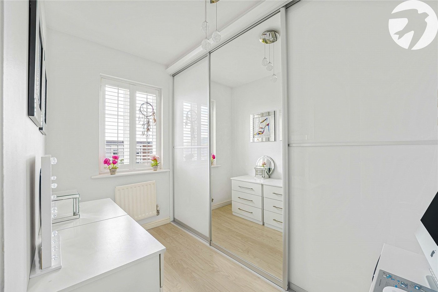 4 bedroom property for sale in Greenhithe | Robinson Jackson