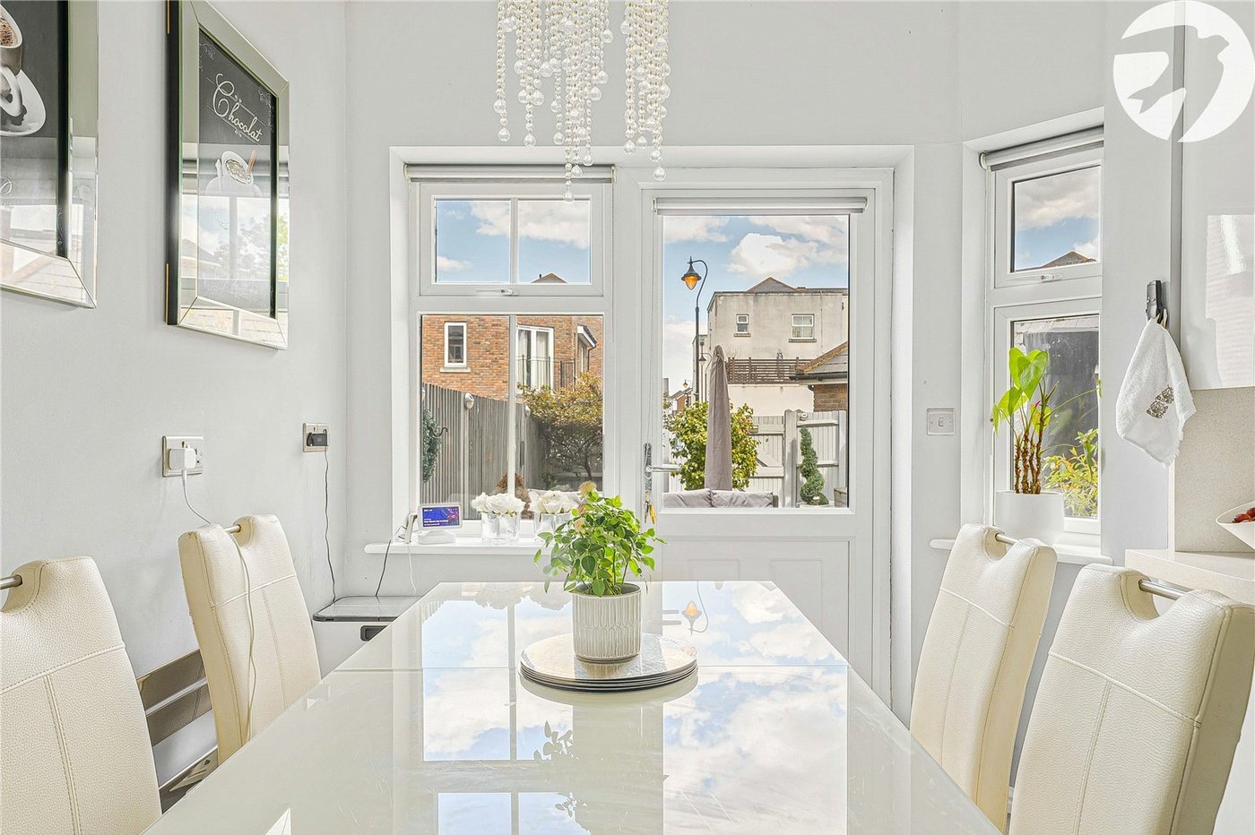 4 bedroom property for sale in Greenhithe | Robinson Jackson