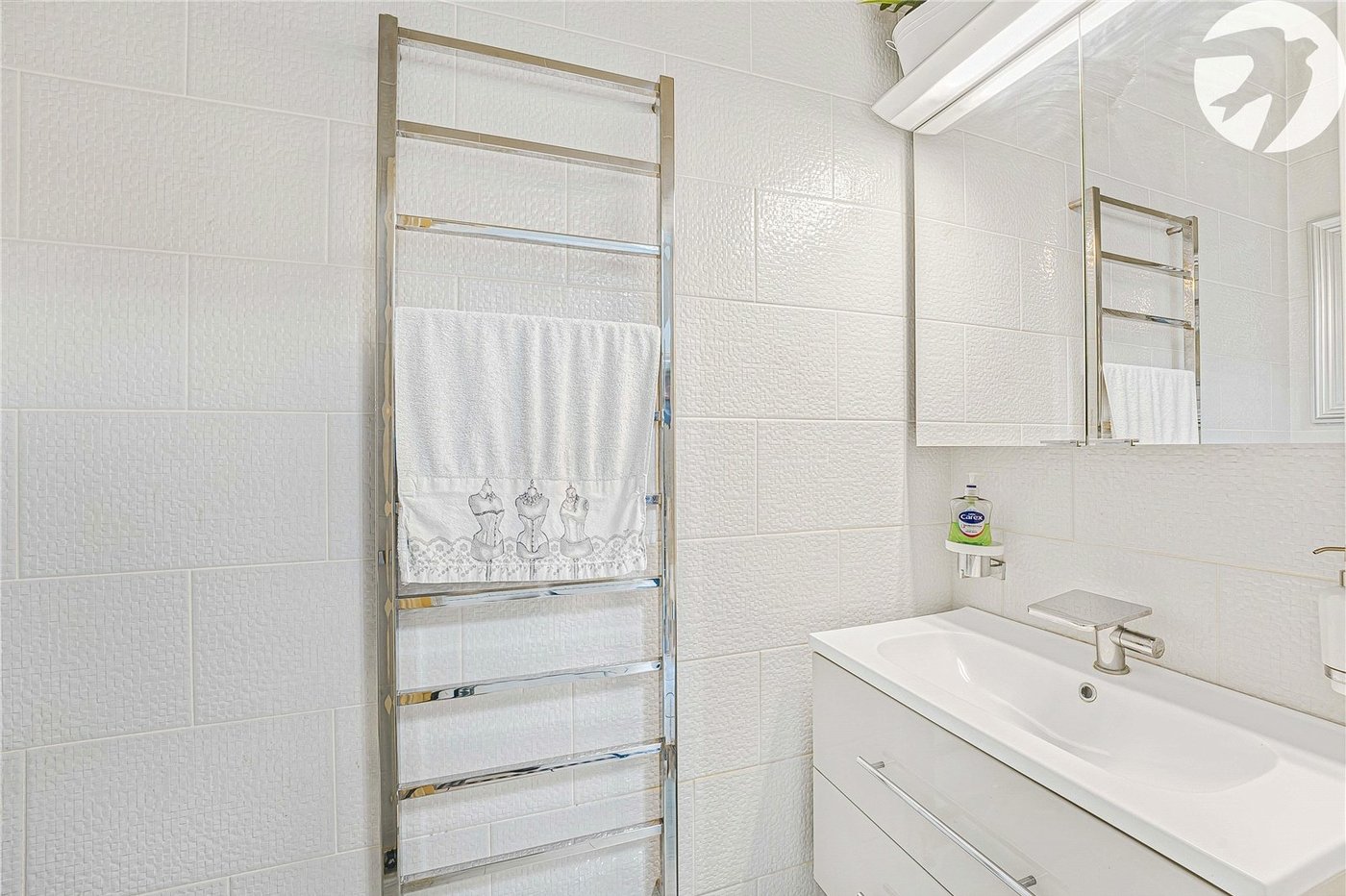 4 bedroom property for sale in Greenhithe | Robinson Jackson