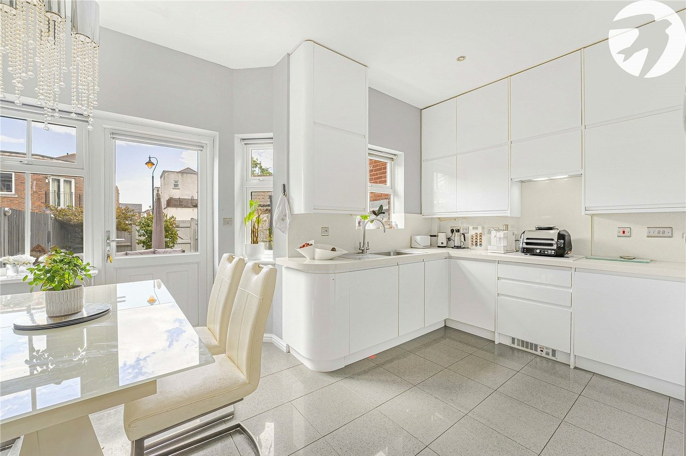 4 bedroom property for sale in Greenhithe | Robinson Jackson