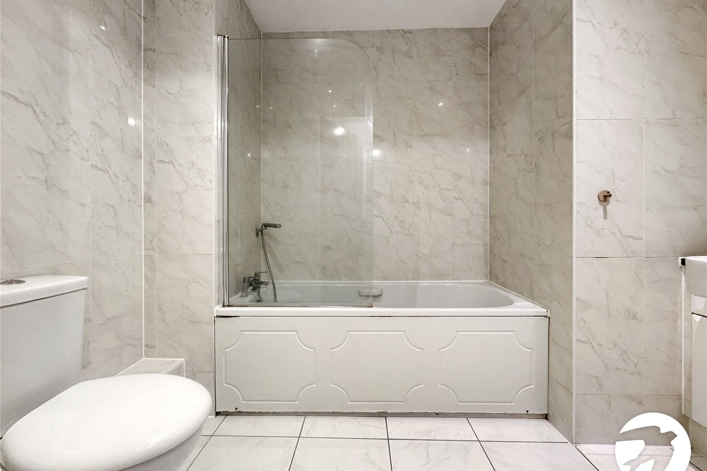 2 bedroom property for sale in Bearsted | Robinson Michael & Jackson