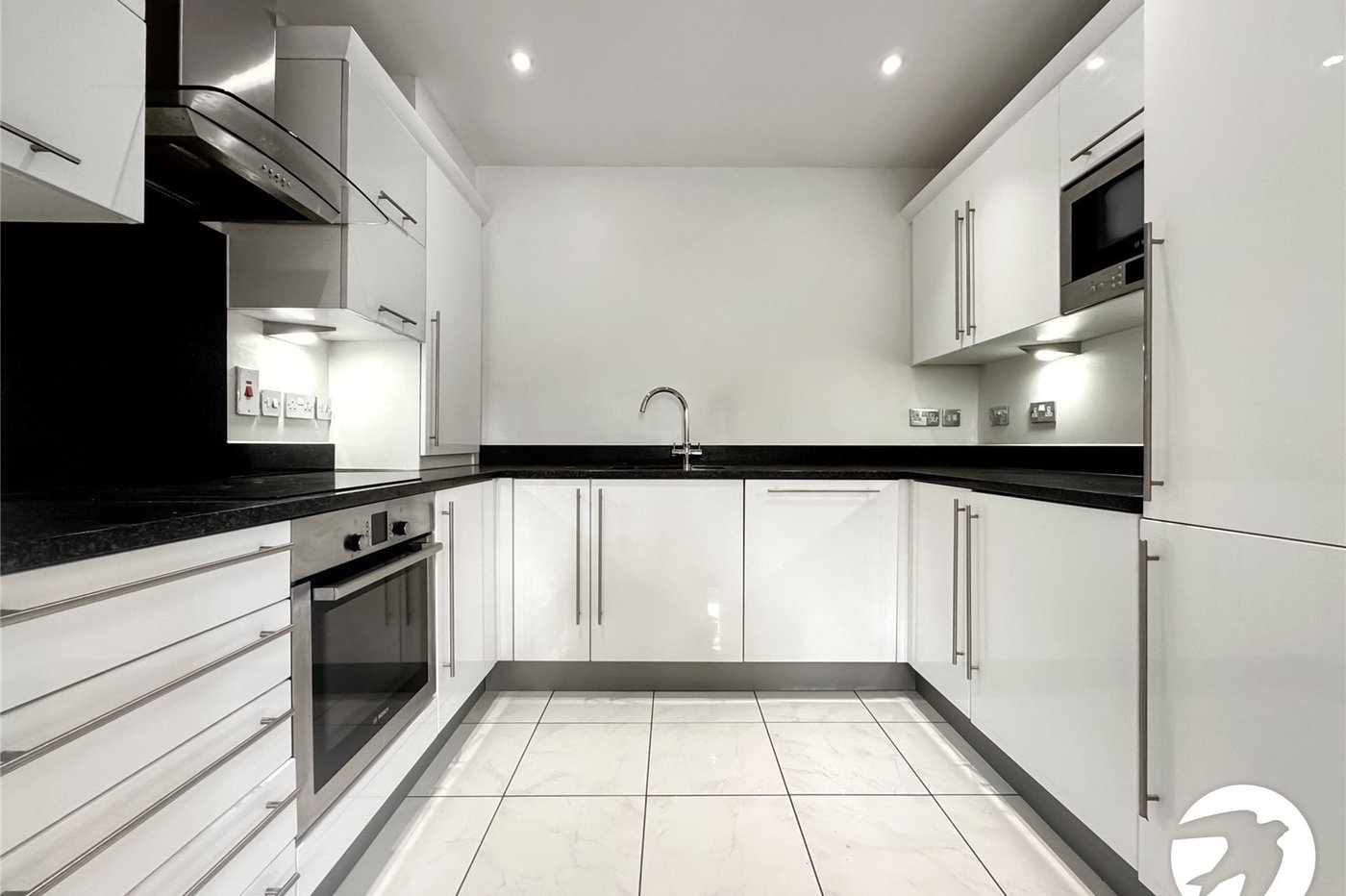 2 bedroom property for sale in Bearsted | Robinson Michael & Jackson
