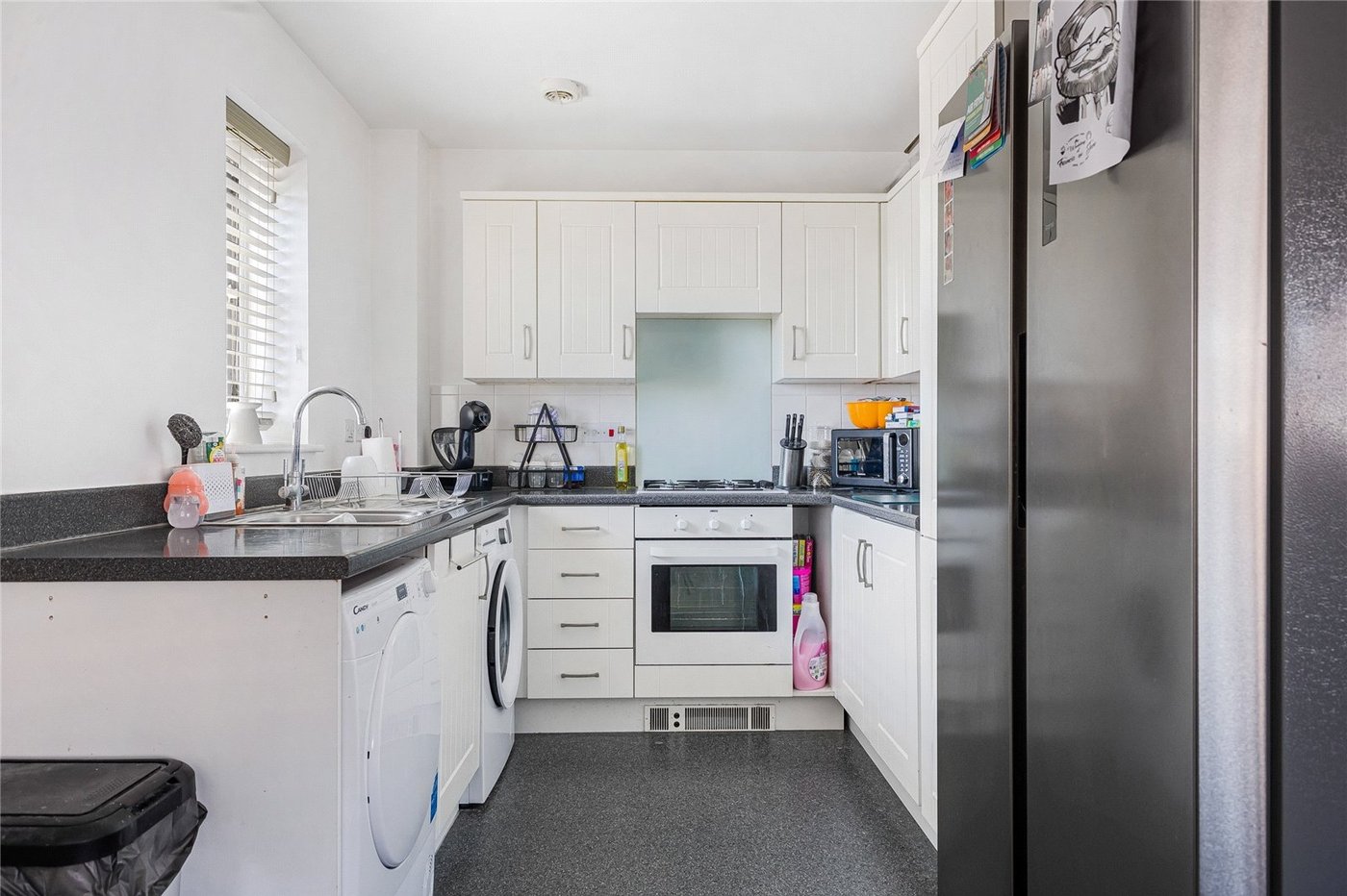 2 bedroom property for sale in Hoo | Robinson Michael & Jackson