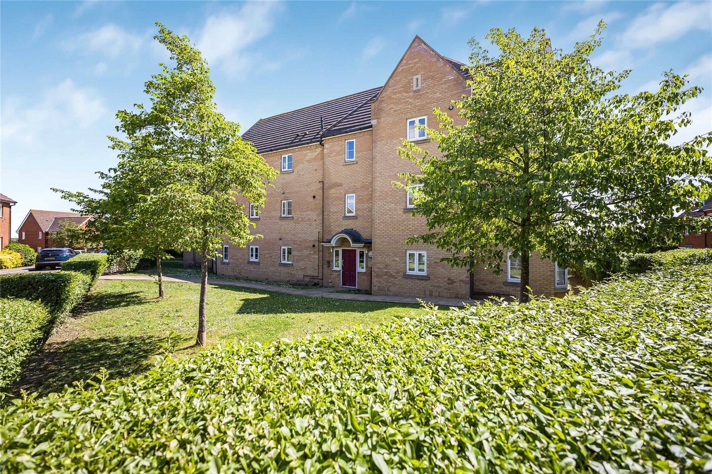 2 bedroom property for sale in Hoo | Robinson Michael & Jackson