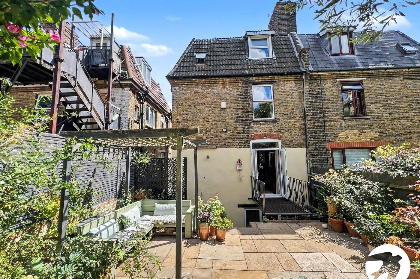 4 bedroom house for sale in Rochester | Robinson Michael & Jackson