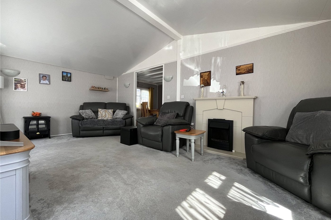2 bedroom bungalow for sale in Vicarage Lane | Robinson Michael & Jackson