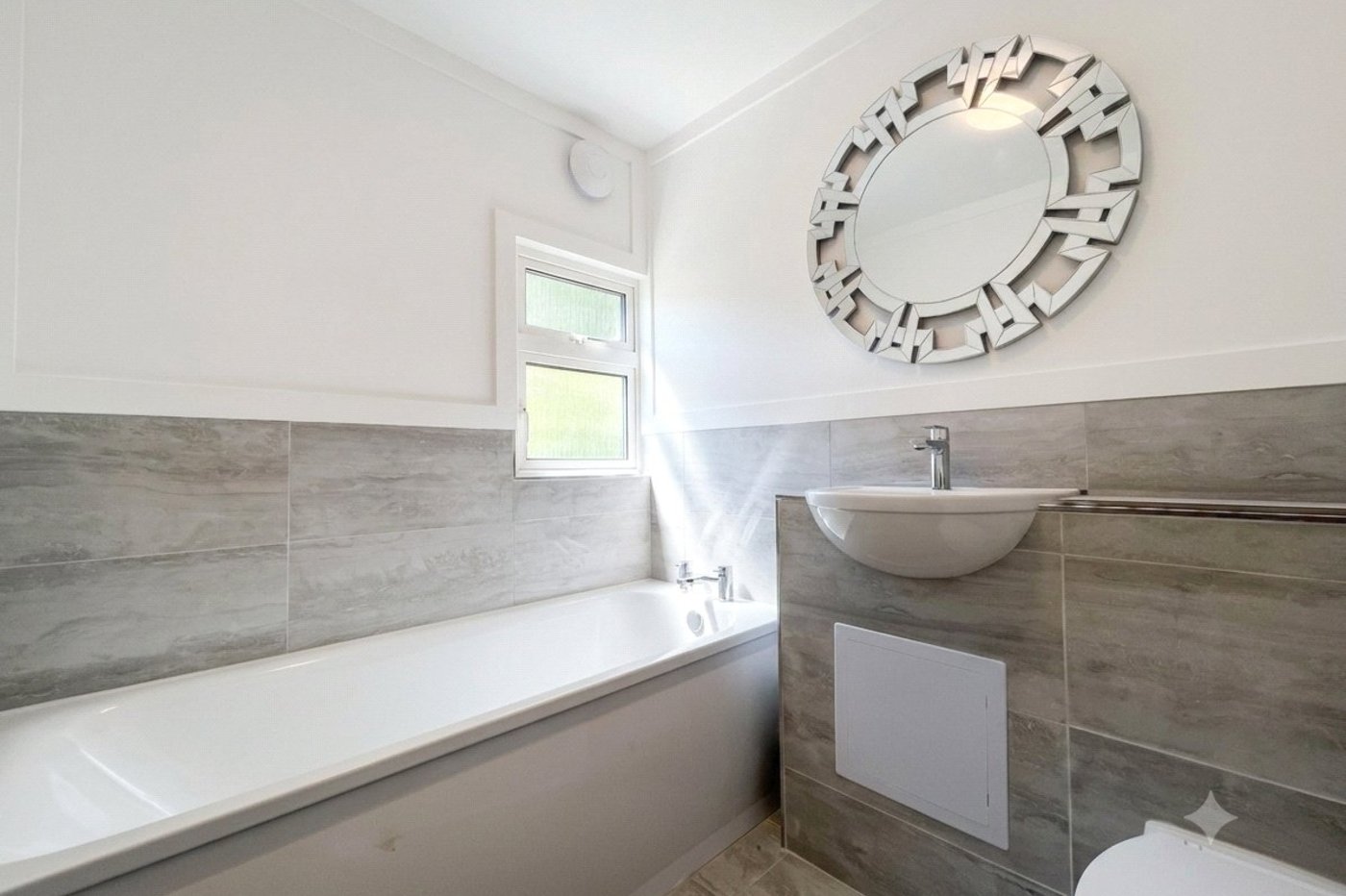 2 bedroom bungalow for sale in Vicarage Lane | Robinson Michael & Jackson