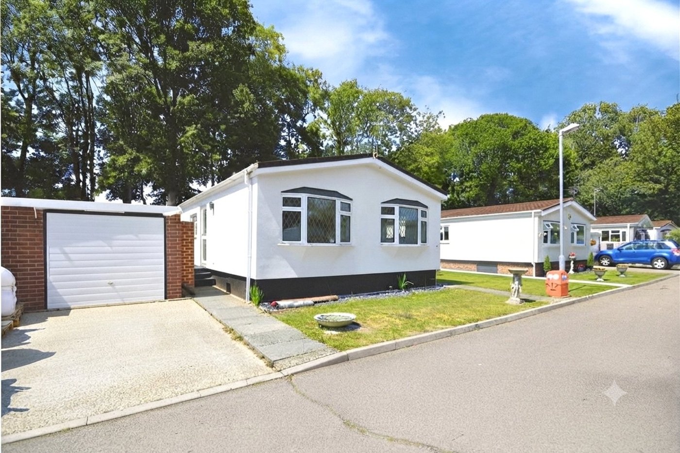 2 bedroom bungalow for sale in Vicarage Lane | Robinson Michael & Jackson