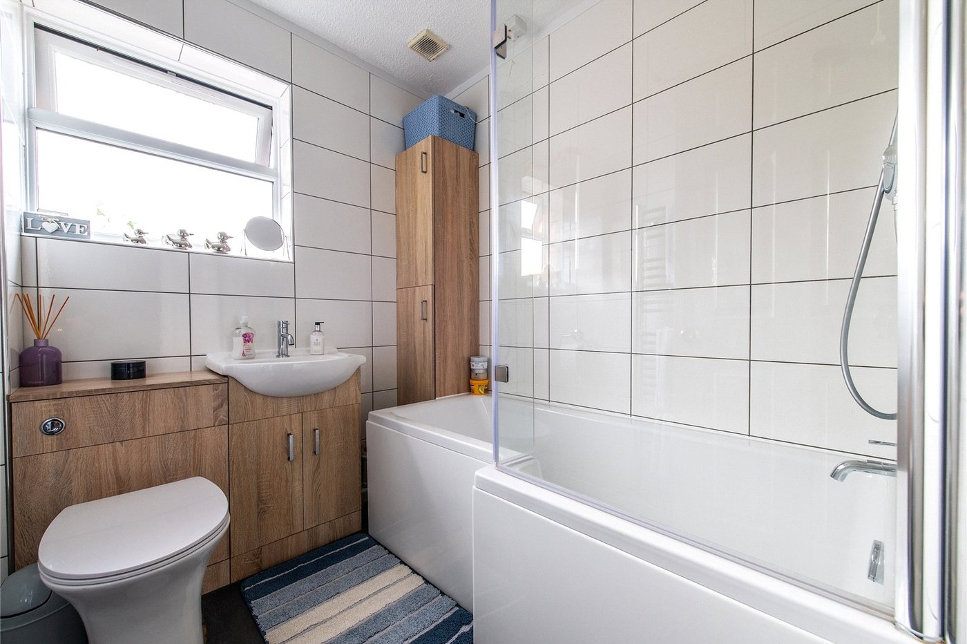 4 bedroom house for sale in Walderslade | Robinson Michael & Jackson