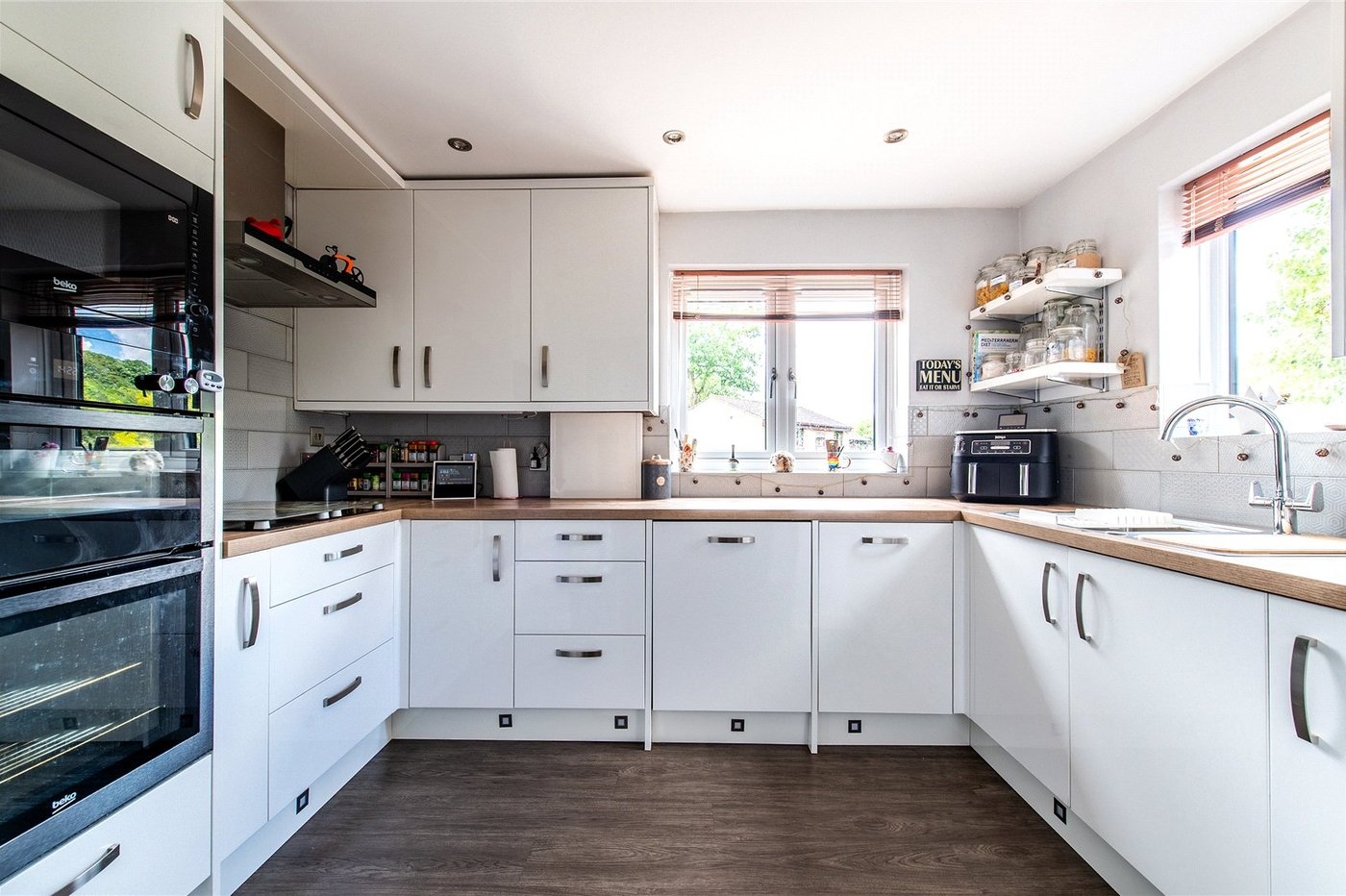 4 bedroom house for sale in Walderslade | Robinson Michael & Jackson