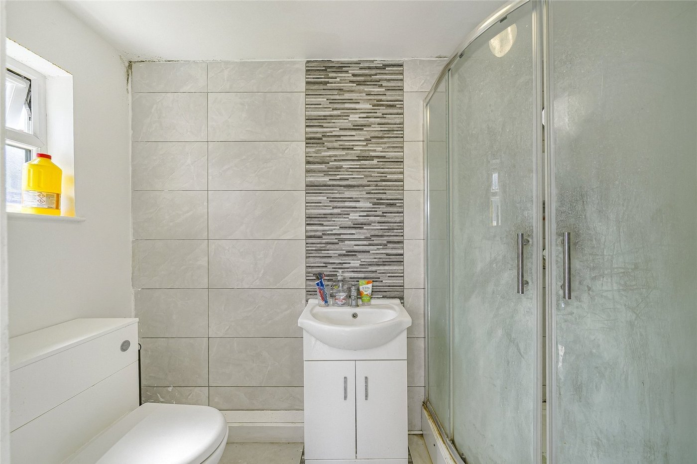 3 bedroom house for sale in Greenhithe | Robinson Jackson