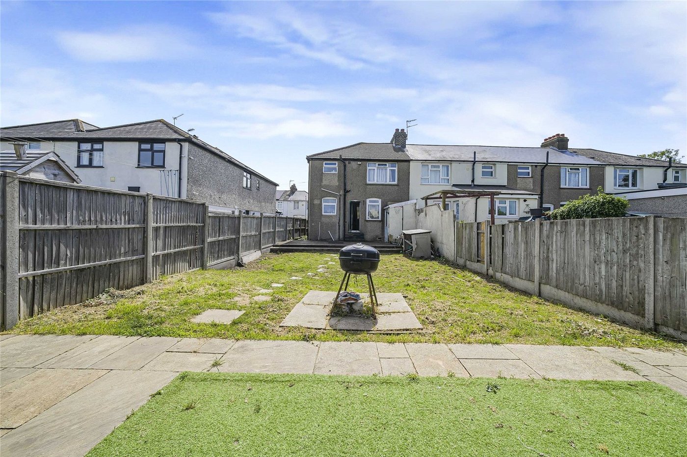 3 bedroom house for sale in Greenhithe | Robinson Jackson