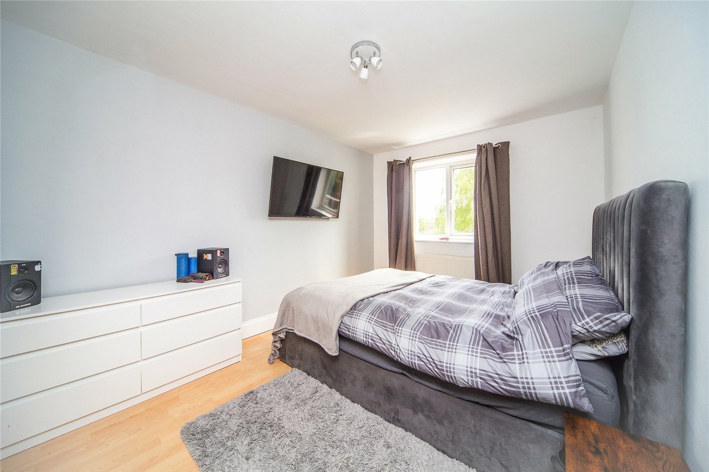 3 bedroom house for sale in Gravesend | Robinson Michael & Jackson