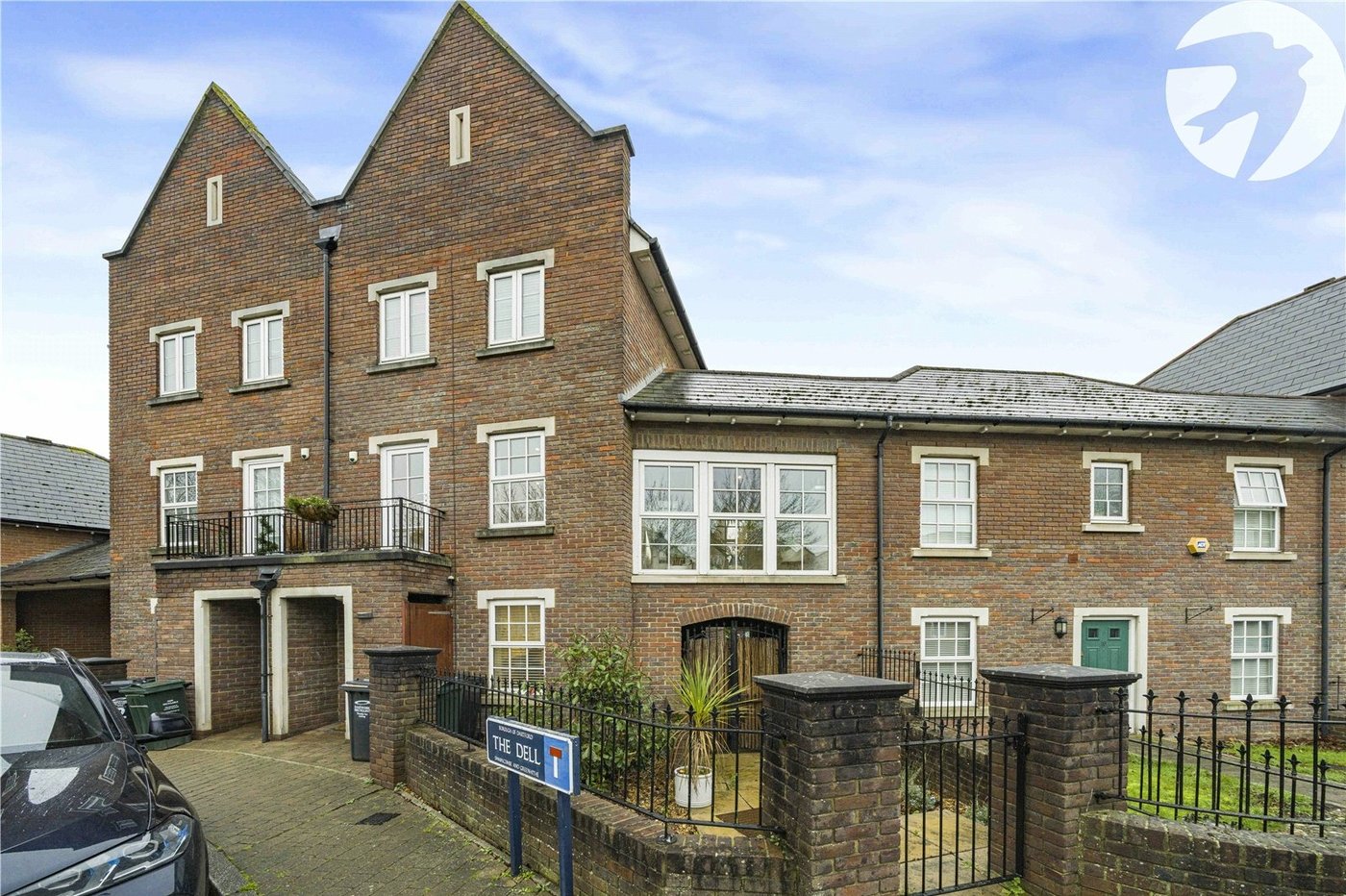 3 bedroom property for sale in Greenhithe | Robinson Jackson