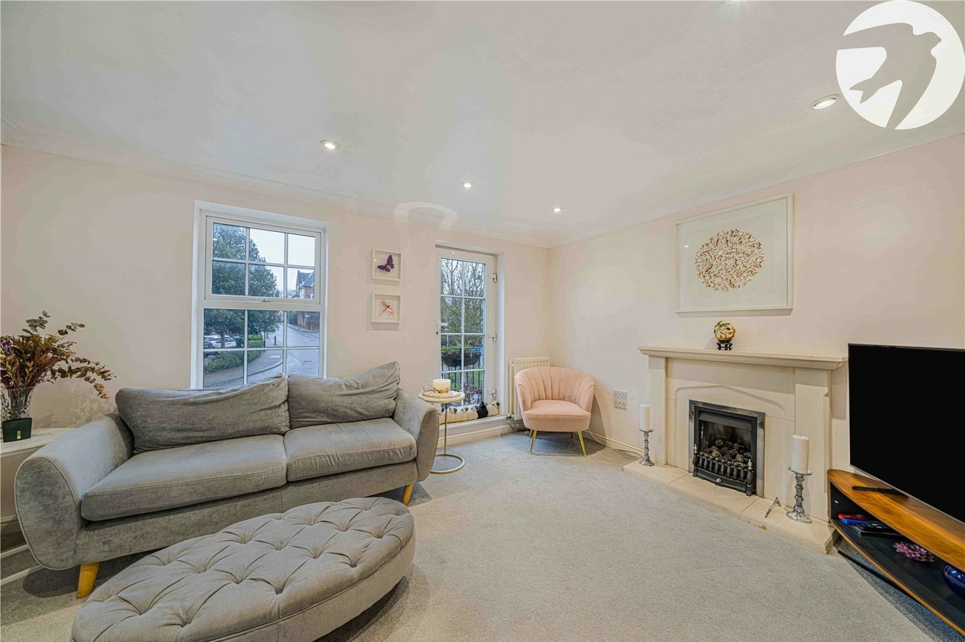 3 bedroom property for sale in Greenhithe | Robinson Jackson