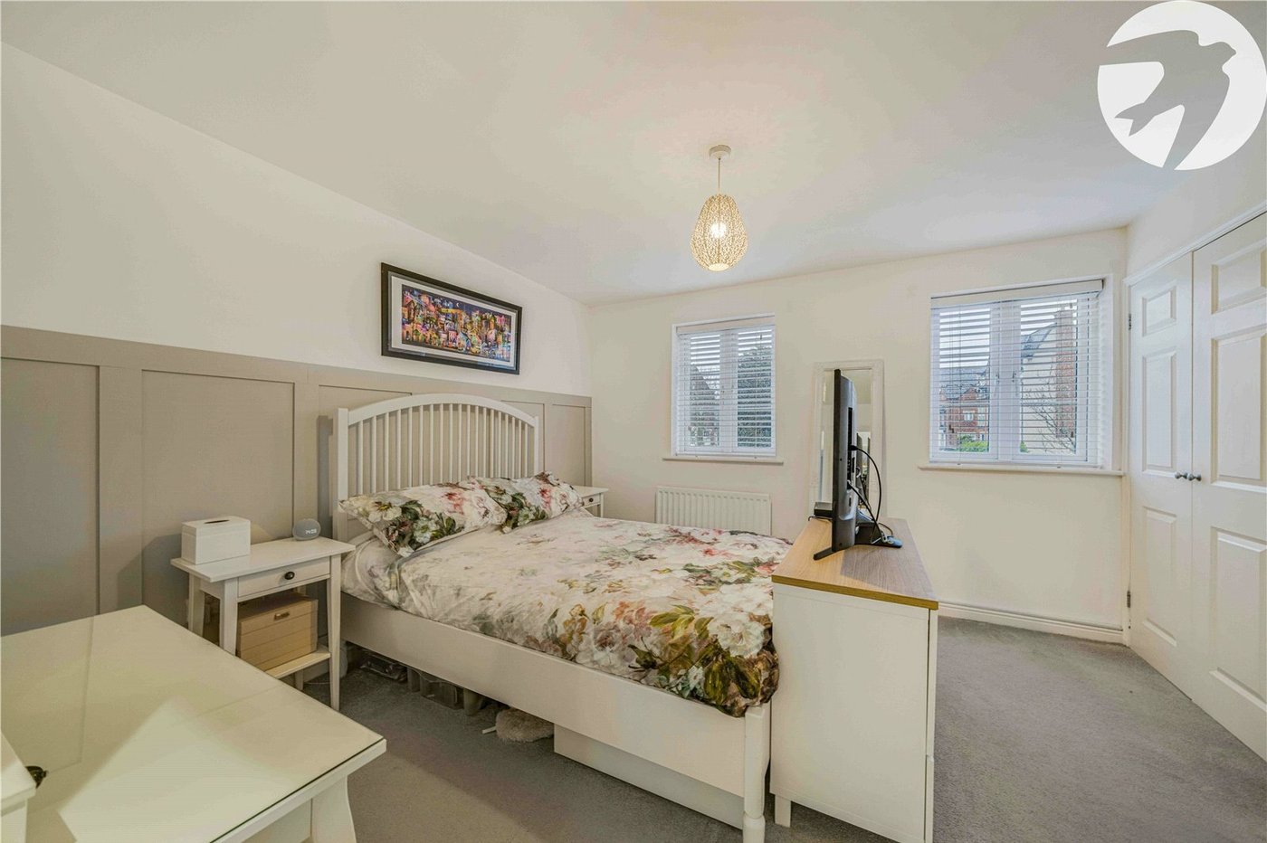 3 bedroom property for sale in Greenhithe | Robinson Jackson