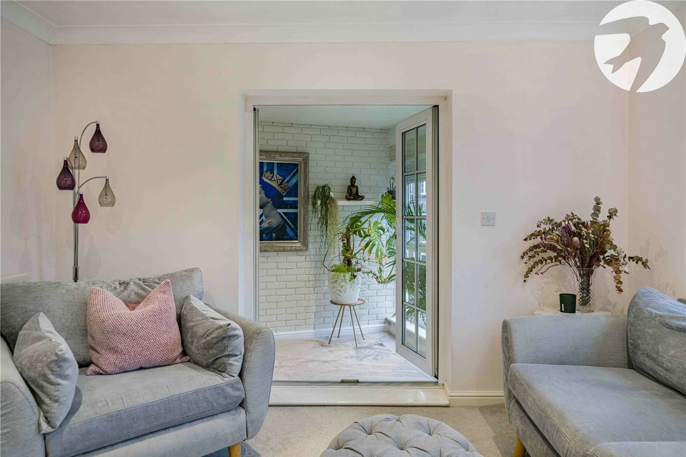 3 bedroom property for sale in Greenhithe | Robinson Jackson