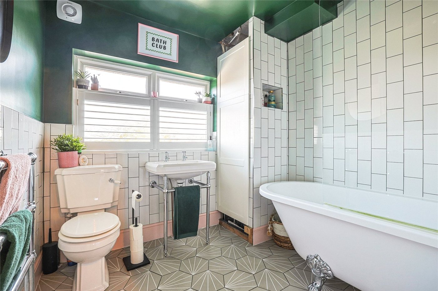 4 bedroom house for sale in Gravesend | Robinson Michael & Jackson
